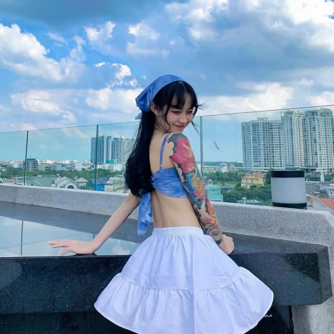 触不到的肌肤
